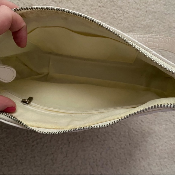 White Shoulder Bag | Crocodile - Picture 3 of 4